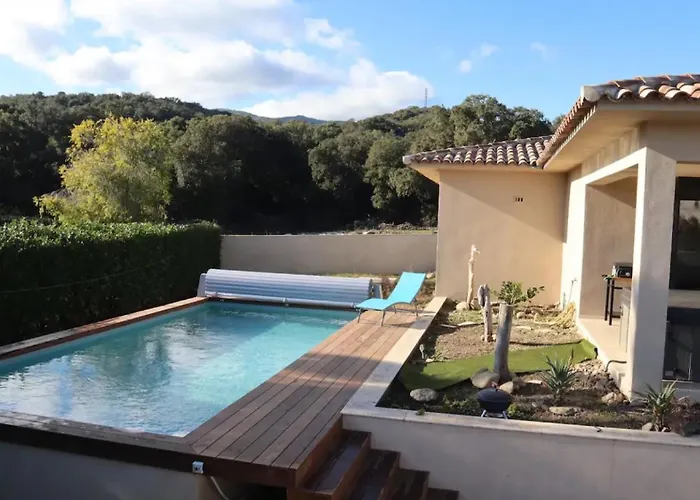 2 - Piscine Et Villa *